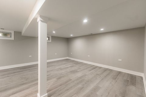 Tiny photo for 147 W North Avenue, Lombard, IL 60148 (MLS # 12465691)