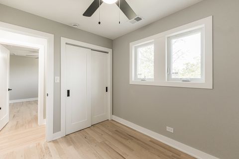 Tiny photo for 147 W North Avenue, Lombard, IL 60148 (MLS # 12465691)