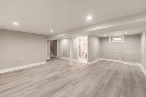Tiny photo for 147 W North Avenue, Lombard, IL 60148 (MLS # 12465691)