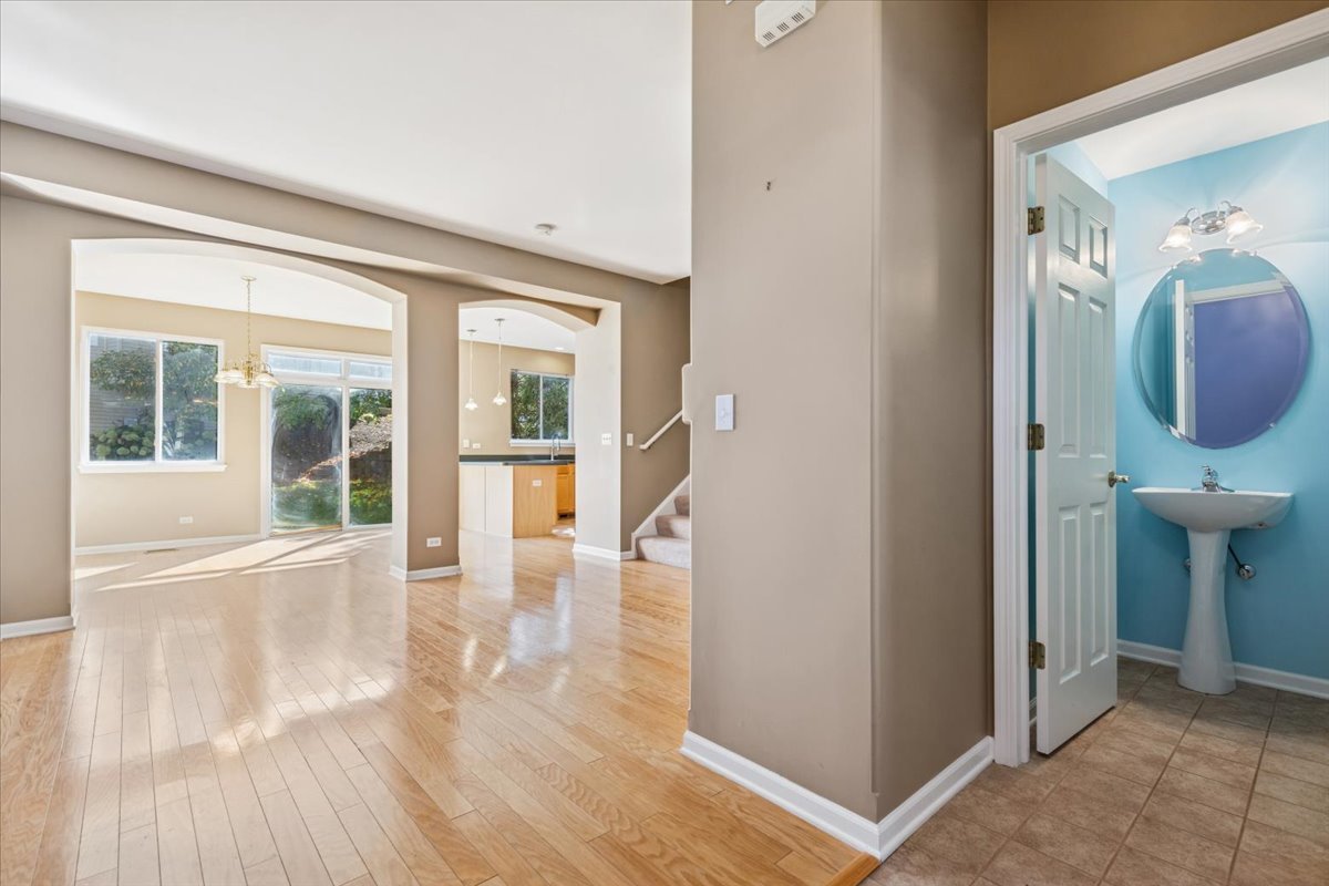 1543 W Remington Lane