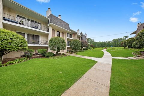 Tiny photo for 9026 Del Prado Drive #2N, Palos Hills, IL 60465 (MLS # 12456638)