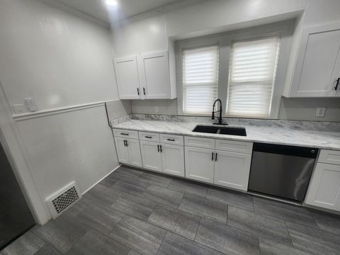 Tiny photo for 1035 S Osborn Avenue, Kankakee, IL 60901 (MLS # 12414771)