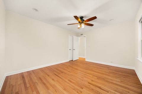 Tiny photo for 508 Crestwood Avenue, Des Plaines, IL 60016 (MLS # 12522898)