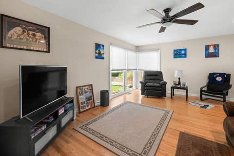 Tiny photo for 1015 S Leslie Lane, Villa Park, IL 60181 (MLS # 12725574)