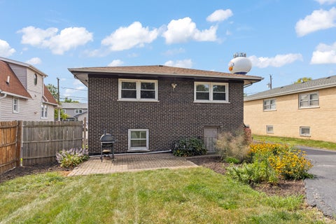Tiny photo for 5902 W Maple Avenue, Berkeley, IL 60163 (MLS # 12719417)
