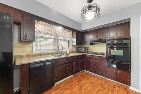 Tiny photo for 5902 W Maple Avenue, Berkeley, IL 60163 (MLS # 12719417)