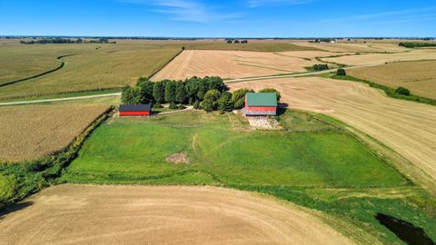 Tiny photo for 22524 Luther Road, Sterling, IL 61081 (MLS # 12479708)