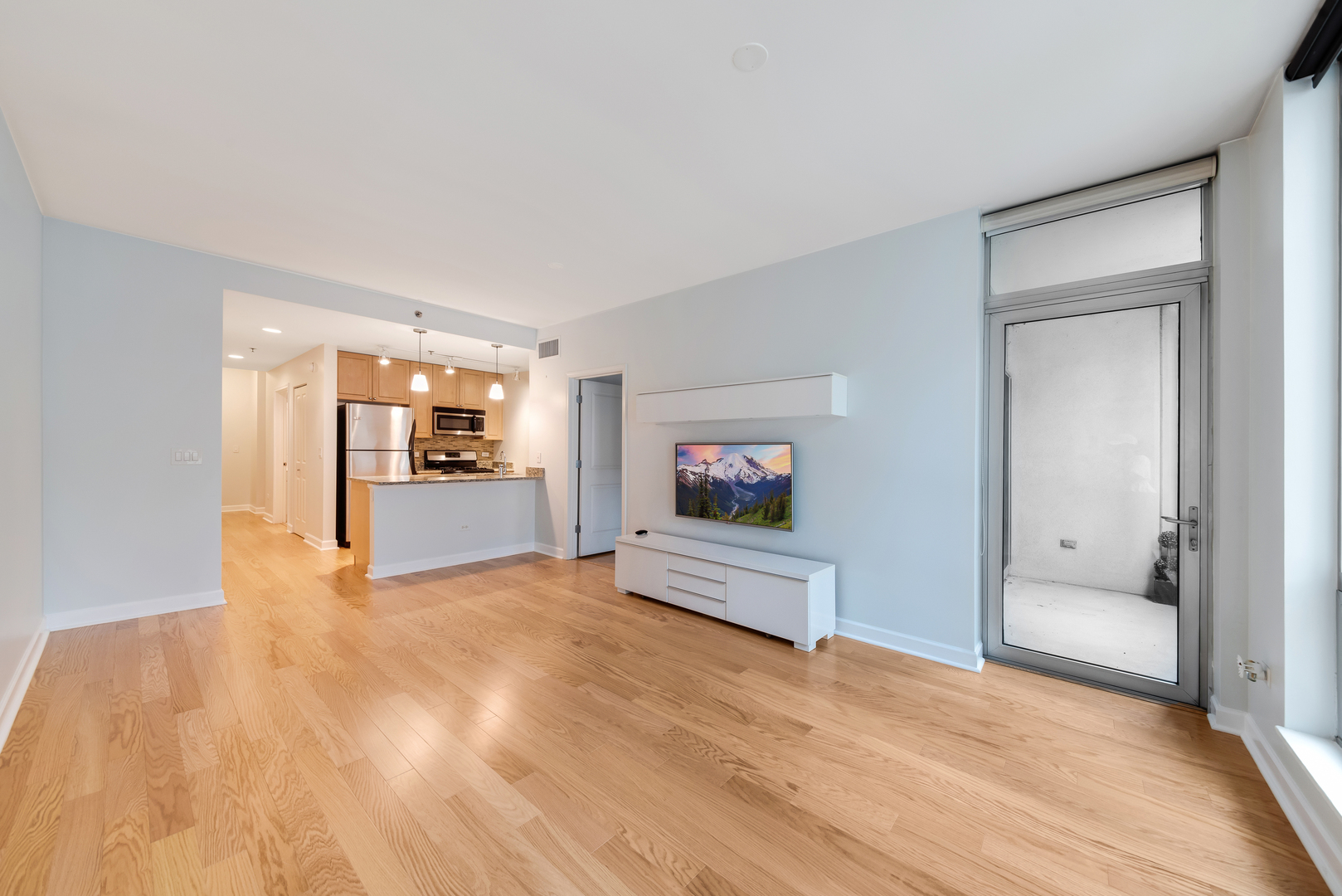 1400 S Michigan Avenue 507