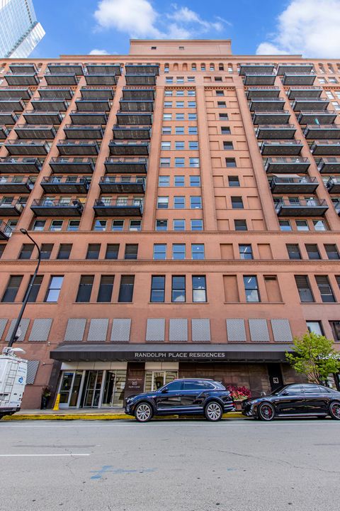 Photo of 165 N Canal Street #503, Chicago, IL 60606 (MLS # 12454574)