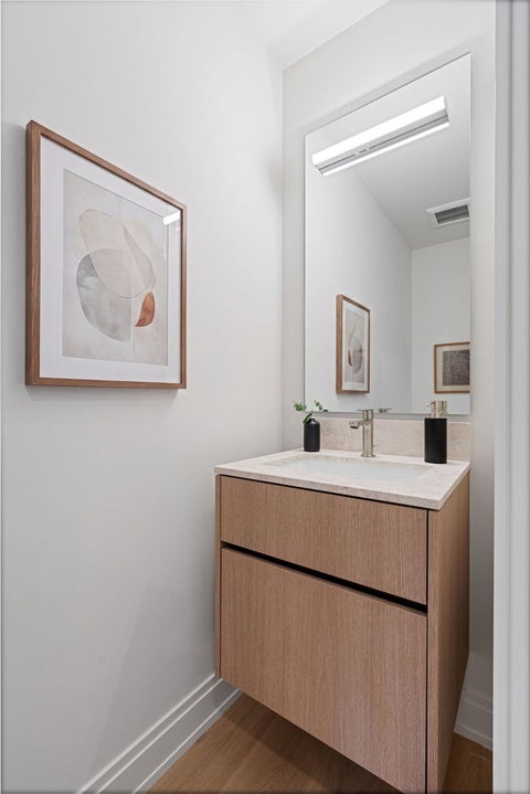 Tiny photo for 2333 N Cambridge Avenue #B, Chicago, IL 60614 (MLS # 12723623)