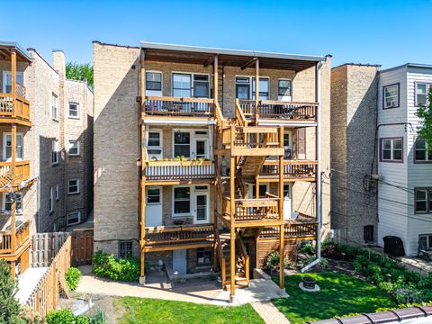 Tiny photo for 1433 W Rosemont Avenue #3W, Chicago, IL 60660 (MLS # 12637125)