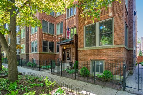 1433 W Rosemont Avenue 3W Chicago IL 60660