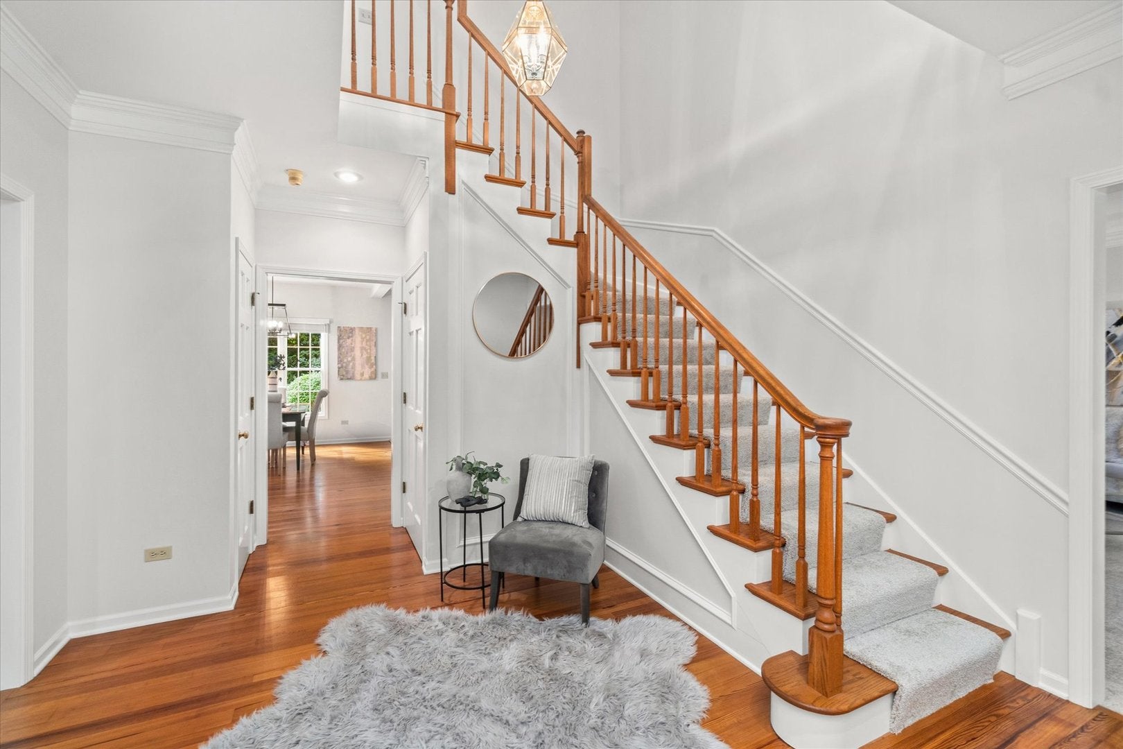 501 Pin Oak Court