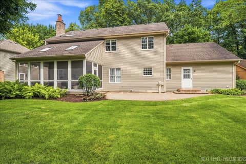 Tiny photo for 501 Pin Oak Court, St. Charles, IL 60174 (MLS # 12759252)