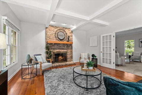 Tiny photo for 501 Pin Oak Court, St. Charles, IL 60174 (MLS # 12759252)