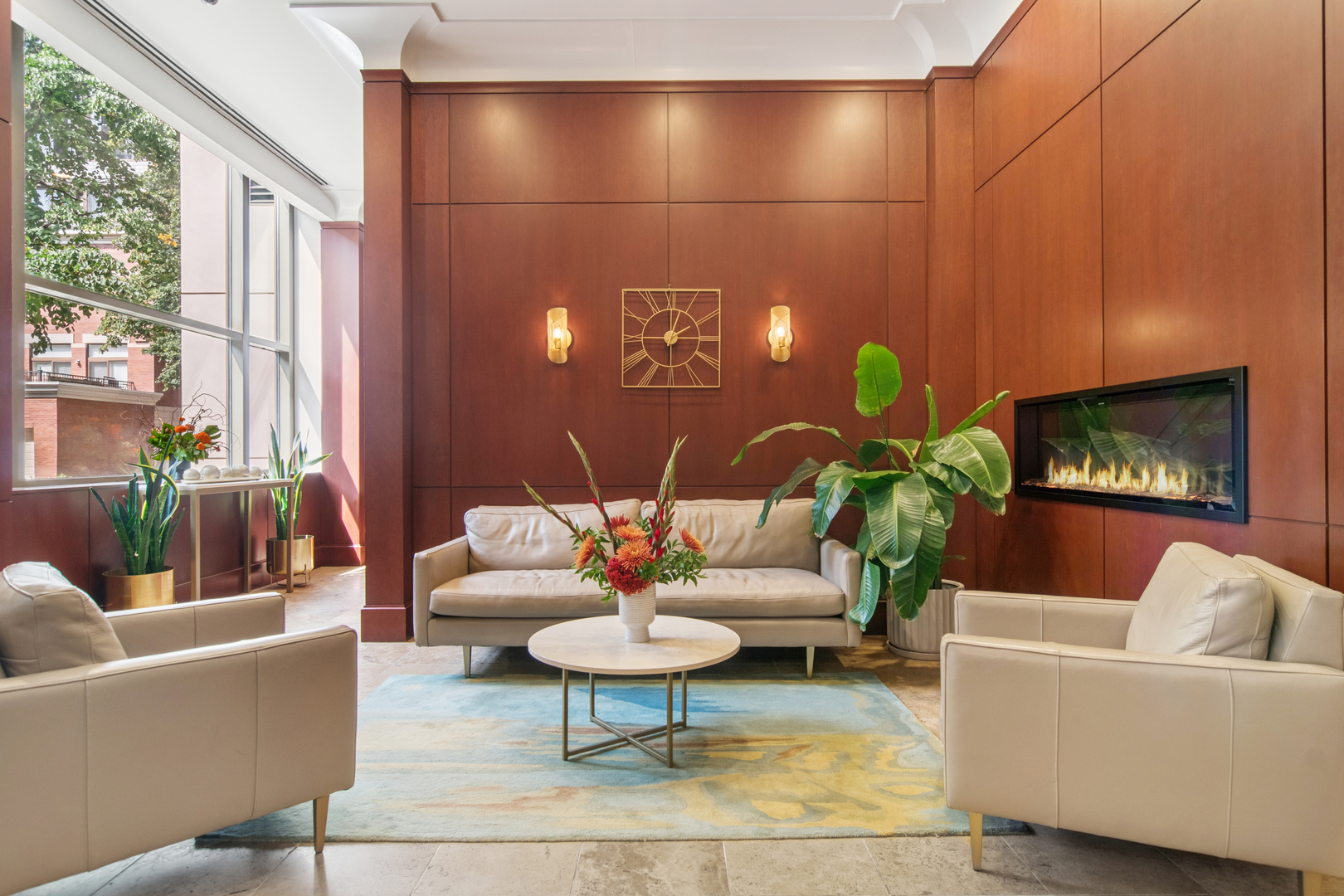 1335 S Prairie Avenue 405