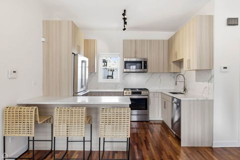 Tiny photo for 2862 N Woodard Street, Chicago, IL 60618 (MLS # 12586902)