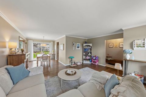 Tiny photo for 6065 Chase Avenue, Downers Grove, IL 60516 (MLS # 12634766)