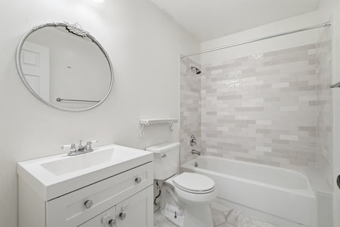 Tiny photo for 368 Hiawatha Drive, Lake In The Hills, IL 60156 (MLS # 12666584)