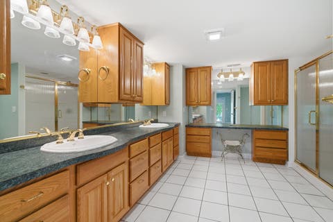 Tiny photo for 368 Hiawatha Drive, Lake In The Hills, IL 60156 (MLS # 12666584)