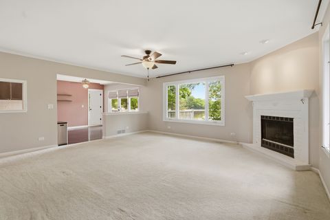 Tiny photo for 368 Hiawatha Drive, Lake In The Hills, IL 60156 (MLS # 12666584)