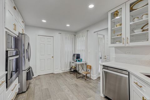 Tiny photo for 11449 Prescott Lane, Westchester, IL 60154 (MLS # 12468573)