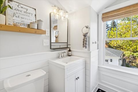 Tiny photo for 746 N Pine Avenue, Arlington Heights, IL 60004 (MLS # 12509857)