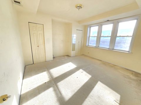 Tiny photo for 238 W 31st Street #4E, Chicago, IL 60616 (MLS # 12530829)