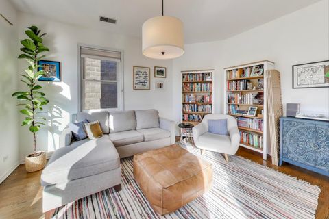 Tiny photo for 2611 N Ashland Avenue #3N, Chicago, IL 60614 (MLS # 12515493)