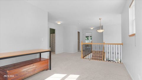 Tiny photo for 620 Grand Canyon Circle, Crystal Lake, IL 60014 (MLS # 12629745)