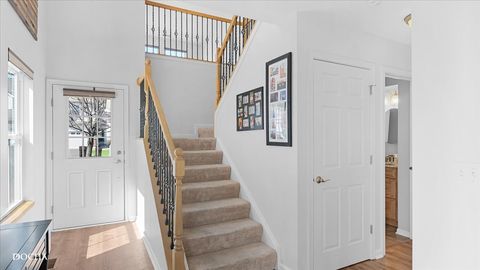 Tiny photo for 620 Grand Canyon Circle, Crystal Lake, IL 60014 (MLS # 12629745)