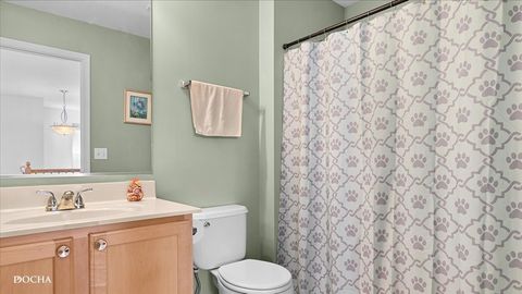 Tiny photo for 620 Grand Canyon Circle, Crystal Lake, IL 60014 (MLS # 12629745)