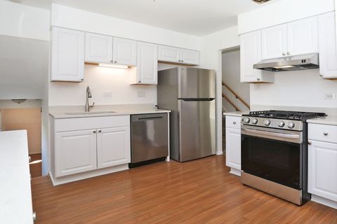 Tiny photo for 600 Flagstaff Lane, Hoffman Estates, IL 60169 (MLS # 12614488)