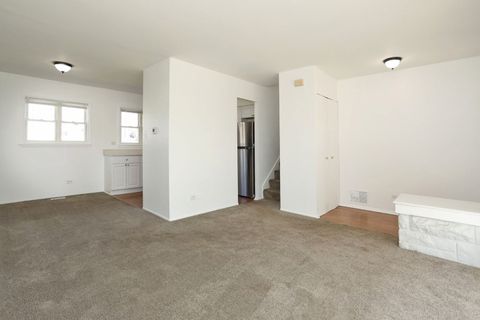 Tiny photo for 600 Flagstaff Lane, Hoffman Estates, IL 60169 (MLS # 12614488)