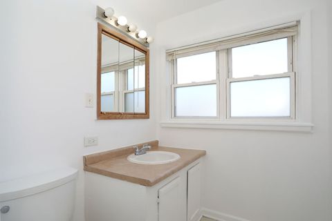 Tiny photo for 600 Flagstaff Lane, Hoffman Estates, IL 60169 (MLS # 12614488)