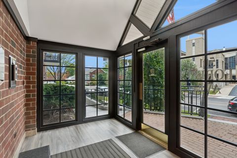 Tiny photo for 501 Forest Avenue #305, Glen Ellyn, IL 60137 (MLS # 12487516)