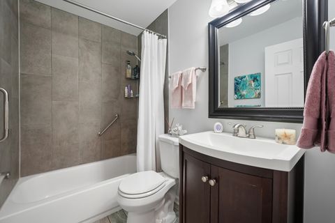 Tiny photo for 870 N Auburn Woods Drive, Palatine, IL 60067 (MLS # 12668183)