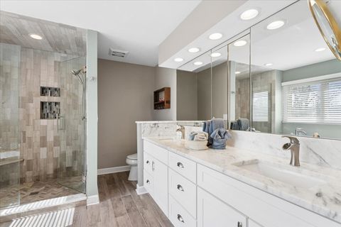 Tiny photo for 2715 35th Street, Oak Brook, IL 60523 (MLS # 12576571)