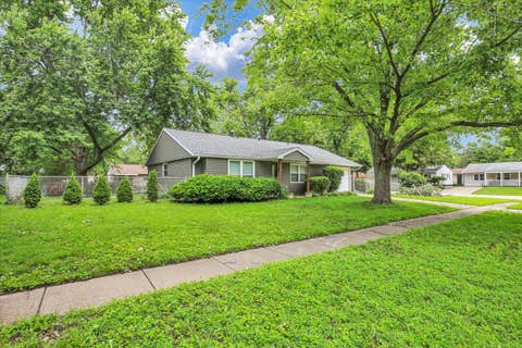 Tiny photo for 3310 York Drive, Champaign, IL 61821 (MLS # 12661864)