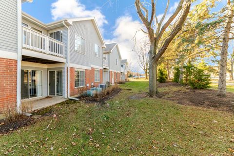 Tiny photo for 1408 W Crane Street #5, Arlington Heights, IL 60004 (MLS # 12545956)