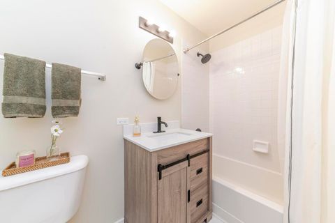 Tiny photo for 1408 W Crane Street #5, Arlington Heights, IL 60004 (MLS # 12545956)