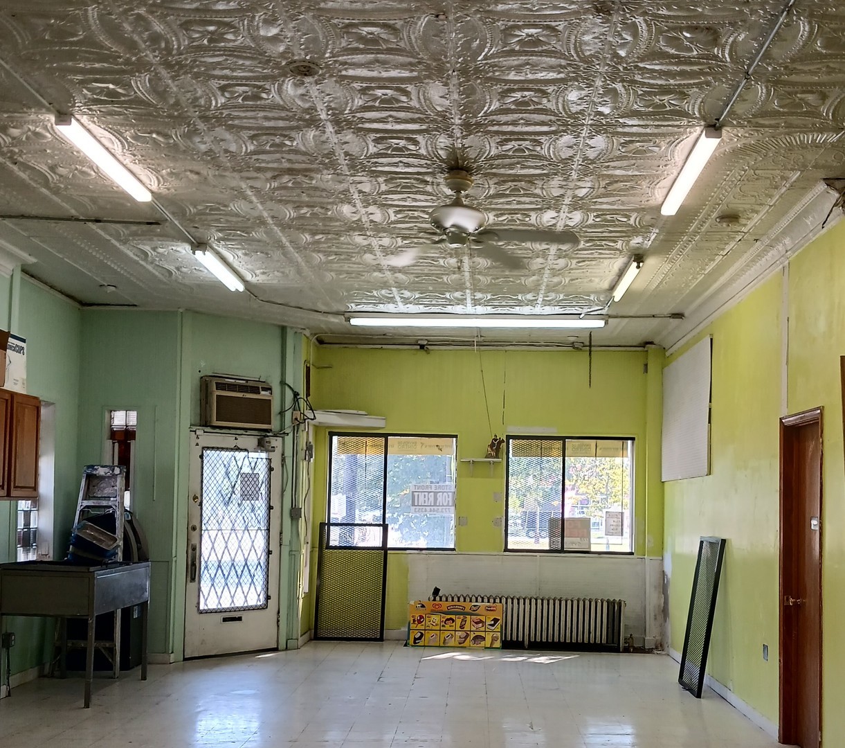 5000 S Western Avenue