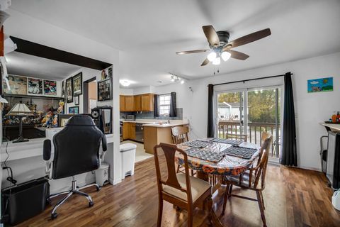 Tiny photo for 763 Highview Court, Antioch, IL 60002 (MLS # 12509674)