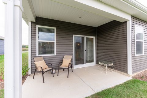 Tiny photo for 2901 Harnish Drive, Algonquin, IL 60102 (MLS # 12464186)