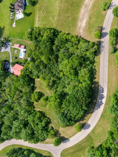 7389 English Oak Lane Spring Grove IL 60081