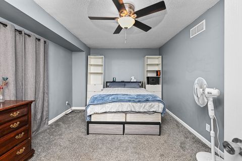 Tiny photo for 2635 N Elsie Avenue, Davenport, IA 52804 (MLS # 12568474)