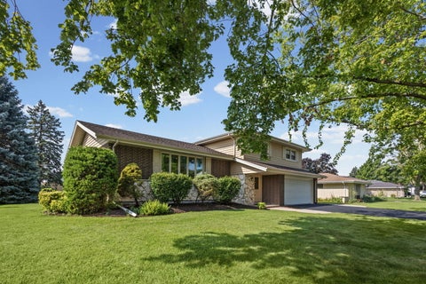 Tiny photo for 6111 W 128th Street, Palos Heights, IL 60463 (MLS # 12722020)