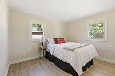 Tiny photo for 300 Notre Dame Avenue, Joliet, IL 60436 (MLS # 12467449)