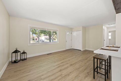 Tiny photo for 300 Notre Dame Avenue, Joliet, IL 60436 (MLS # 12467449)