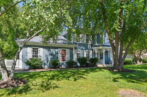 Tiny photo for 1525 London Court, Naperville, IL 60563 (MLS # 12482025)